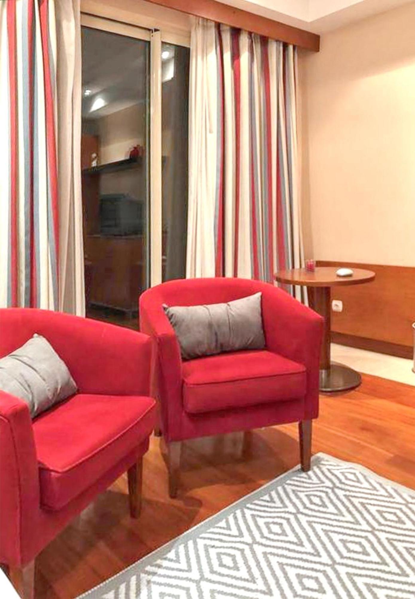 Charming Apartment In Estombar With Private Pool. Экстерьер фото